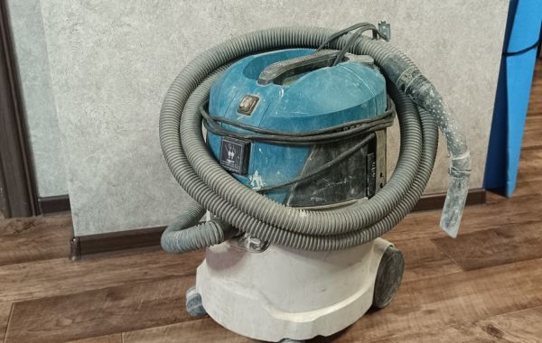 Прокат пылесоса Makita VC2512L - Кострома, заказать или взять в аренду