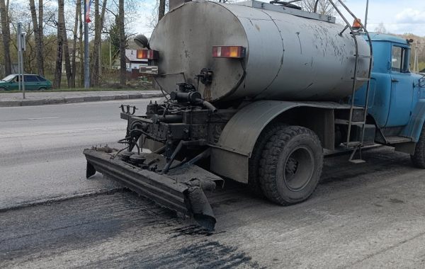 Услуги гудронатора для строительства дорог - Кострома, заказать или взять в аренду