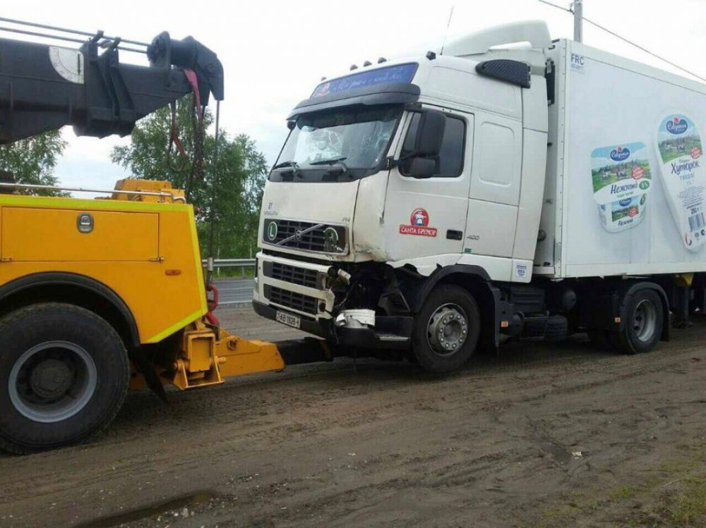Буксировка техники и транспорта стоимость услуг и где заказать - Кострома