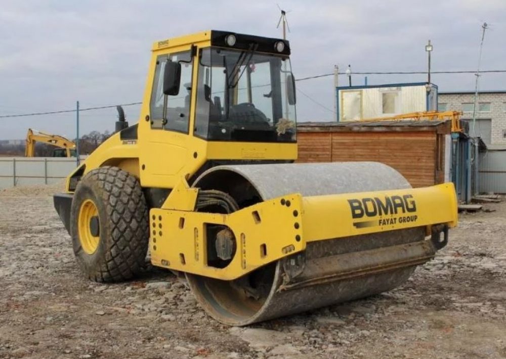 Каток Bomag BW-213 D4 взять в аренду, заказать, цены, услуги - Кострома