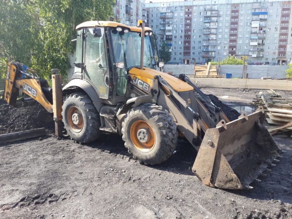 Услуги спецтехники для разравнивания грунта и насыпи стоимость услуг и где заказать - Кострома